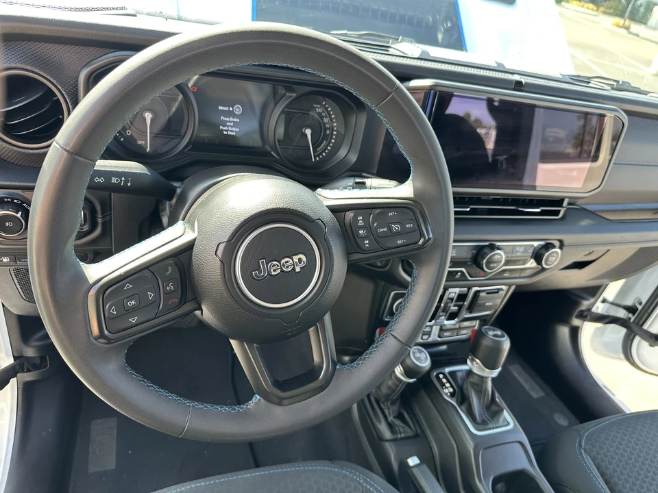 2024 Jeep JL Wrangler - Image 30 of 31