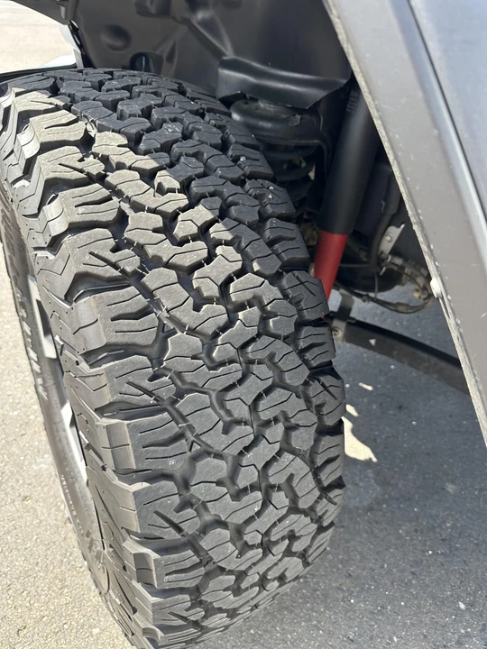 2024 Jeep JL Wrangler - Image 25 of 31