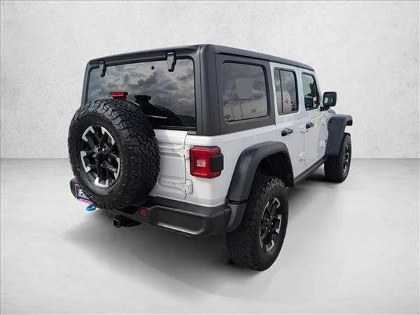 2024 Jeep JL Wrangler - Image 5 of 21