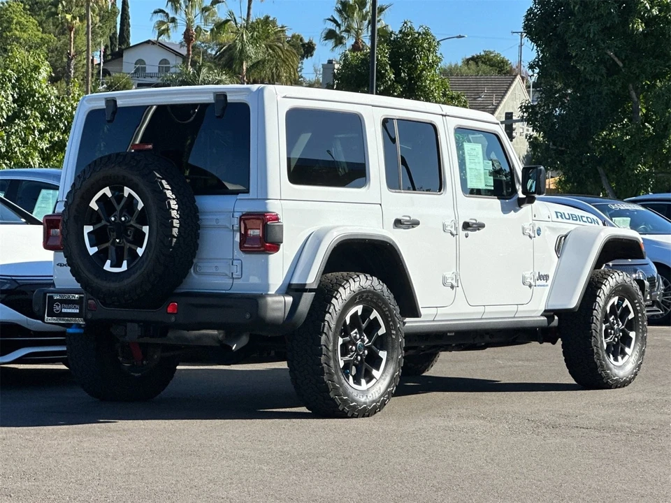 2024 Jeep JL Wrangler - Image 3 of 12