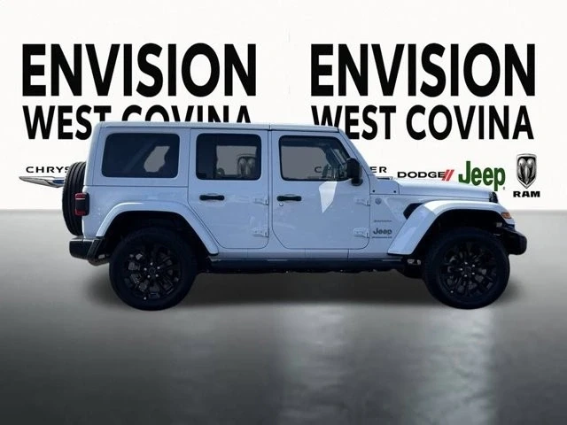 2024 Jeep JL Wrangler - Image 11 of 12