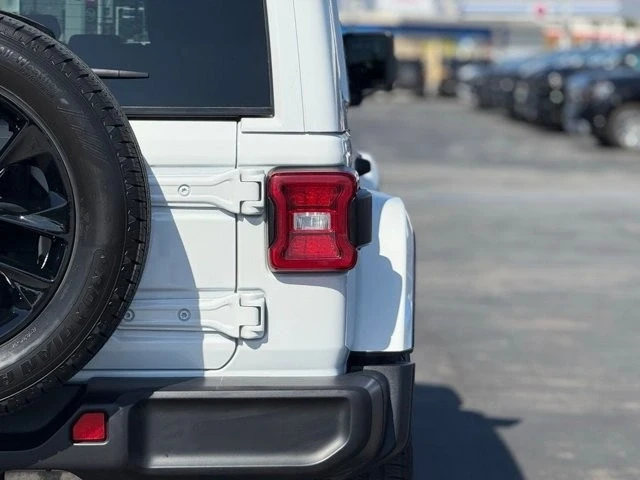 2024 Jeep JL Wrangler - Image 9 of 12