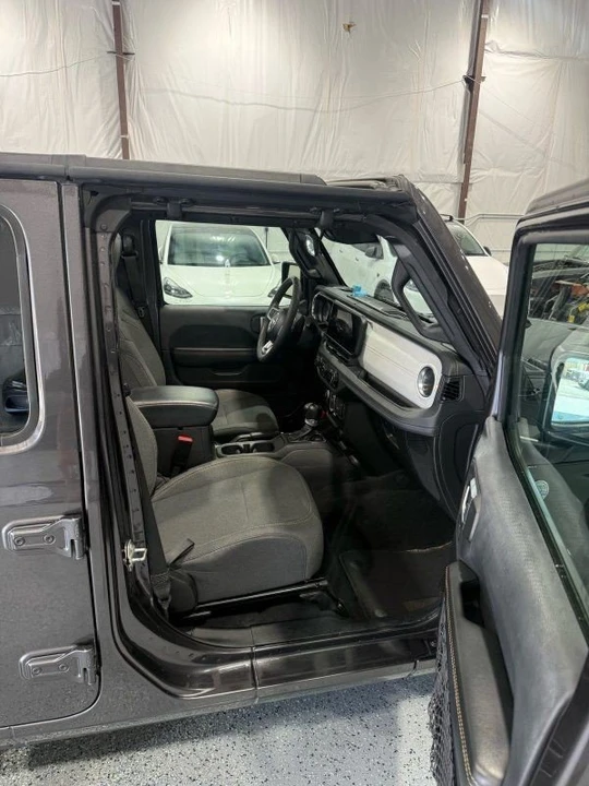 2024 Jeep JL Wrangler - Image 11 of 20