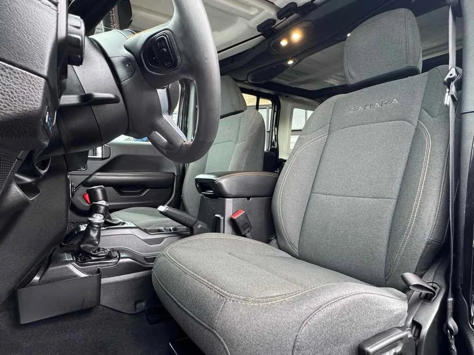 2024 Jeep JL Wrangler - Image 10 of 20