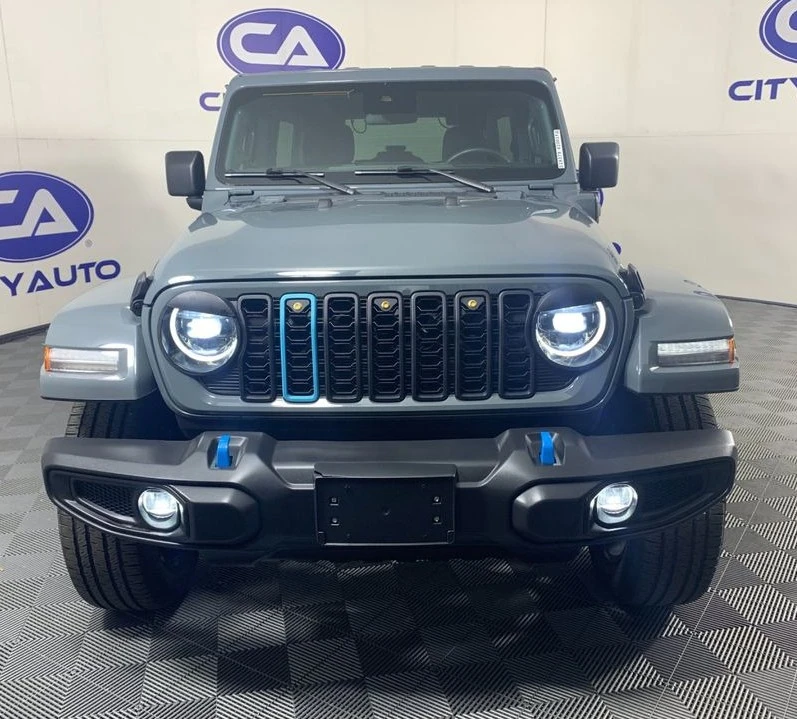 2024 Jeep JL Wrangler - Image 8 of 12