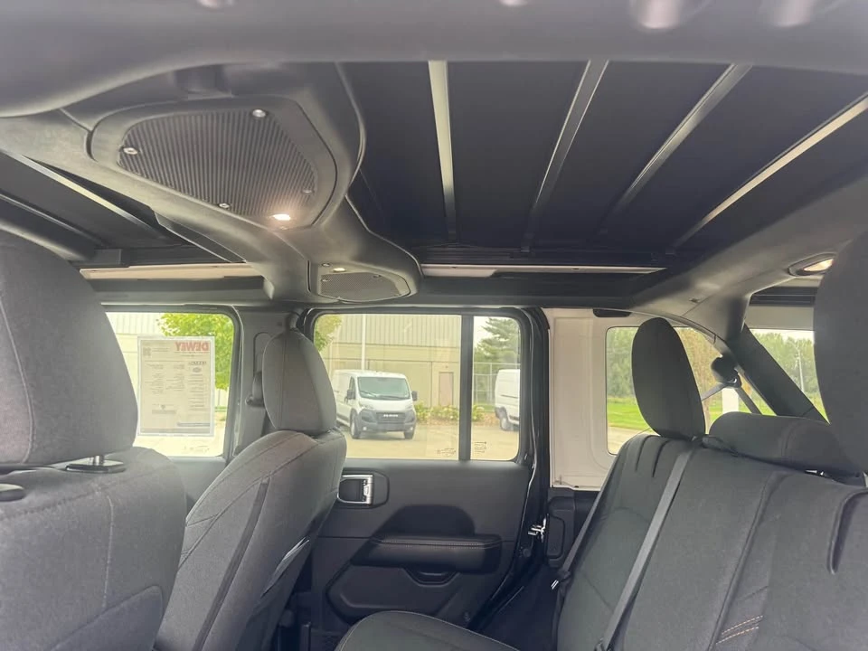 2024 Jeep JL Wrangler - Image 11 of 11