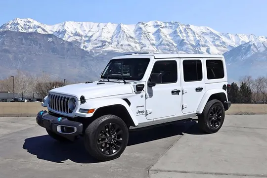 2024 Jeep Wrangler 4xe Sahara