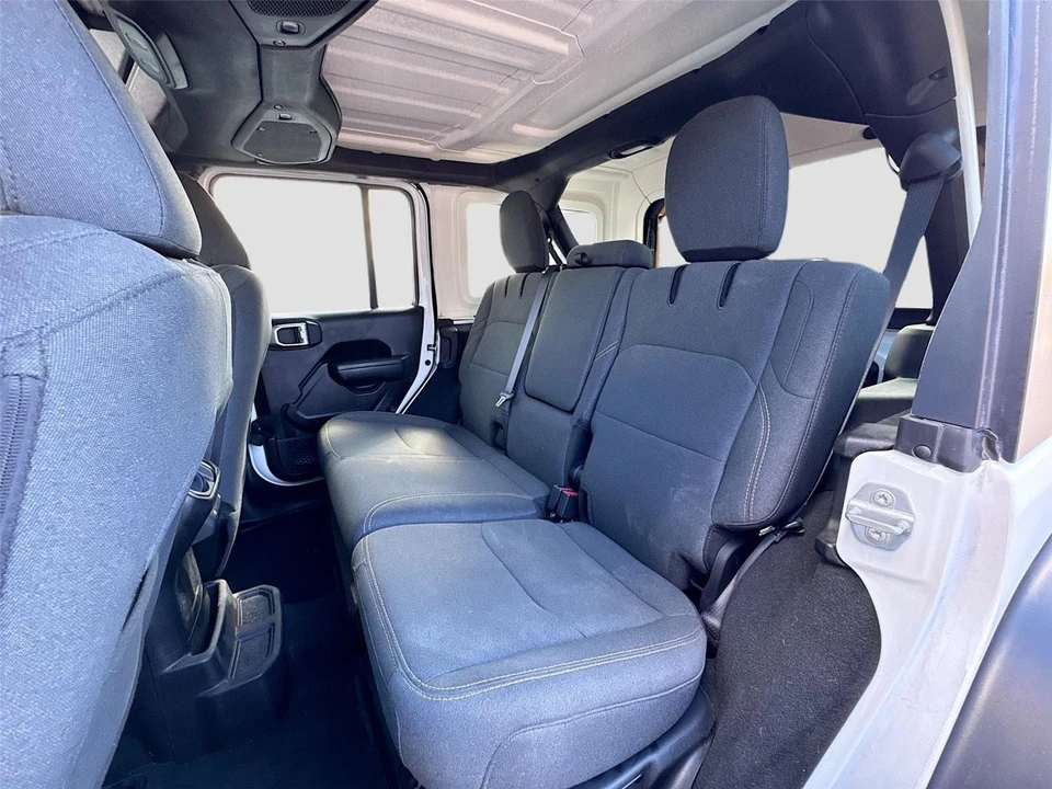 2024 Jeep JL Wrangler - Image 15 of 15