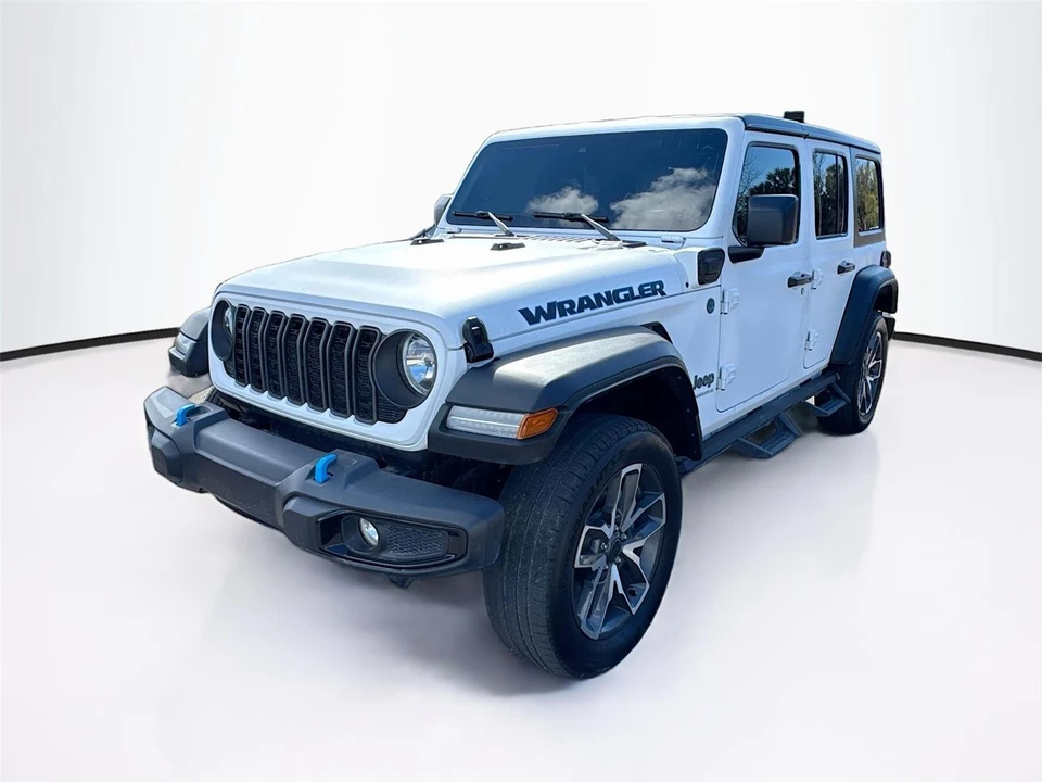 2024 Jeep JL Wrangler - Image 3 of 15