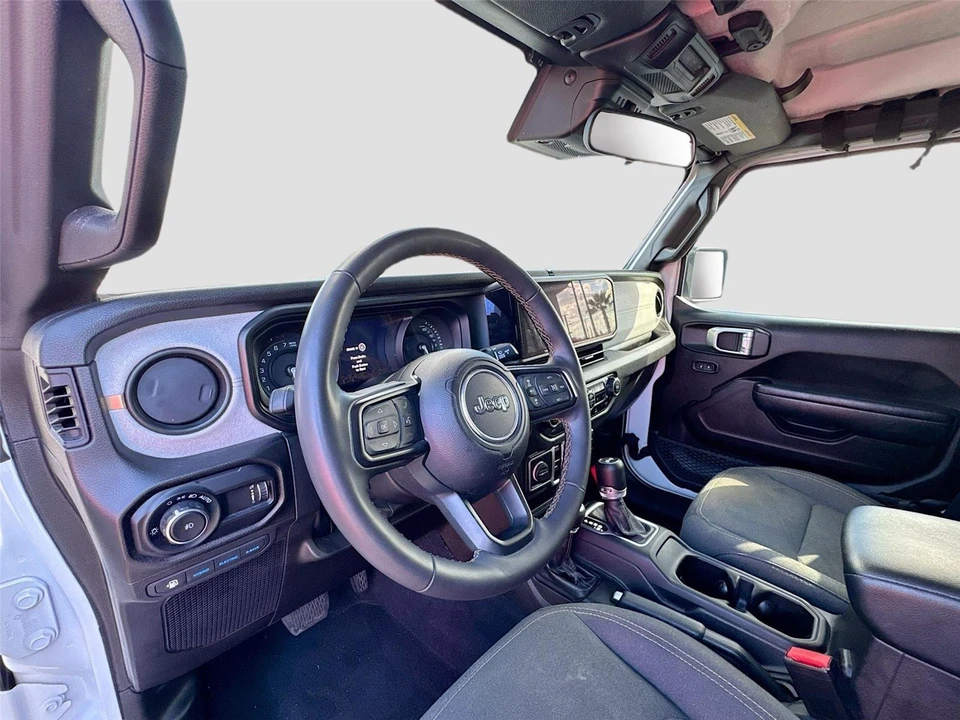 2024 Jeep JL Wrangler - Image 14 of 15