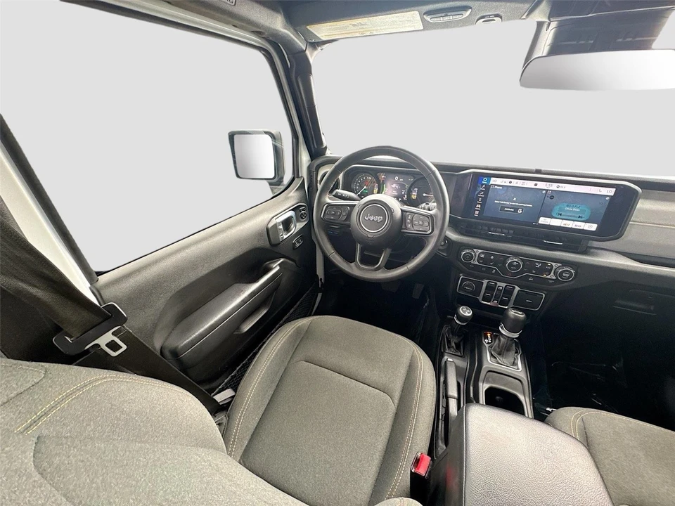 2024 Jeep JL Wrangler - Image 20 of 21