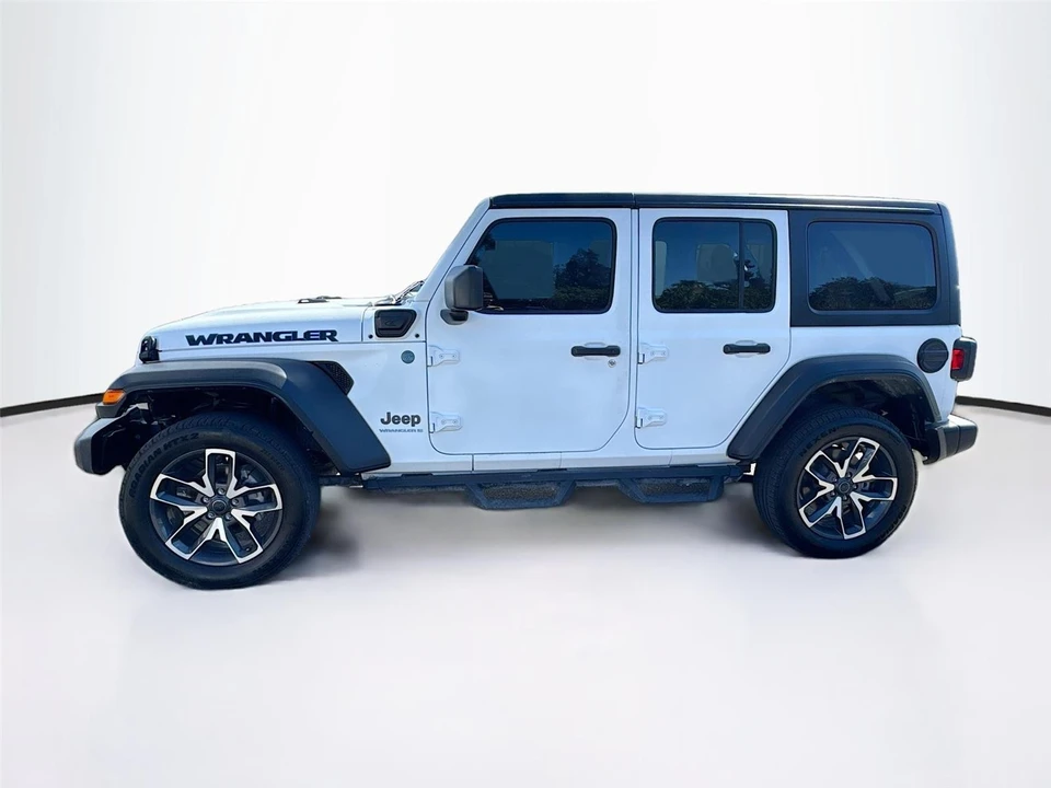 2024 Jeep JL Wrangler - Image 4 of 15