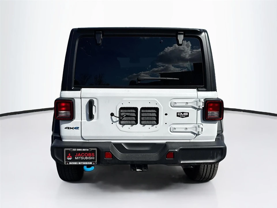 2024 Jeep JL Wrangler - Image 6 of 15
