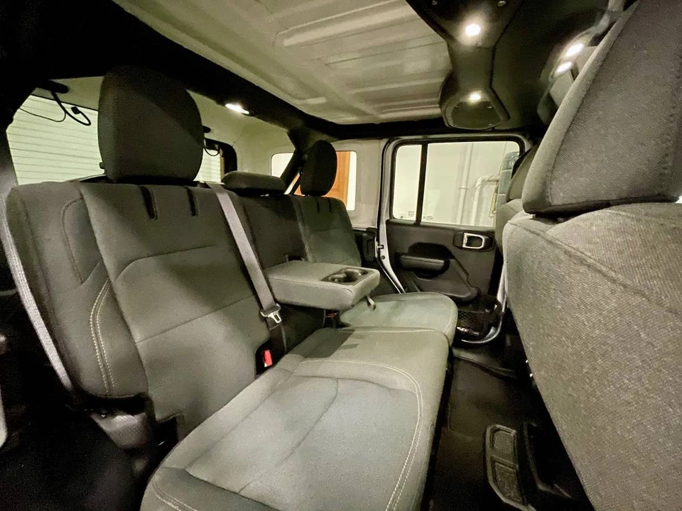 2024 Jeep JL Wrangler - Image 8 of 8
