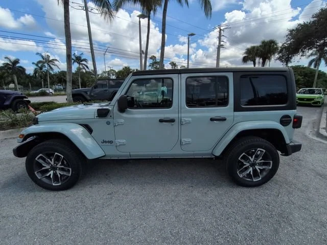2024 Jeep JL Wrangler - Image 8 of 19