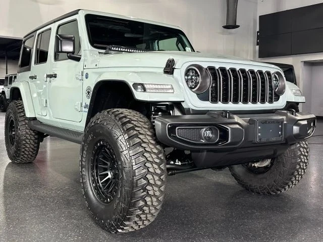 2024 Jeep JL Wrangler - Image 2 of 21