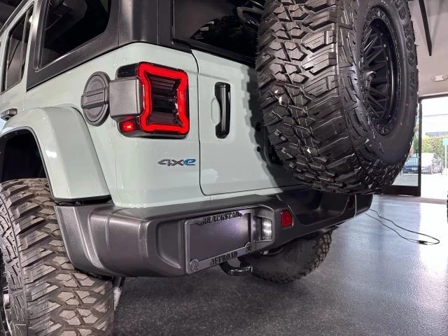 2024 Jeep JL Wrangler - Image 8 of 21