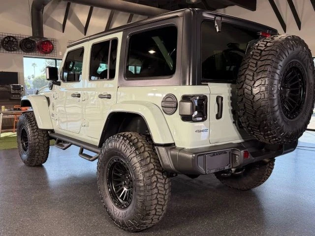 2024 Jeep JL Wrangler - Image 8 of 21