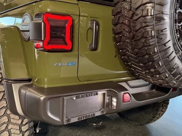 2024 Jeep JL Wrangler - Image 9 of 21