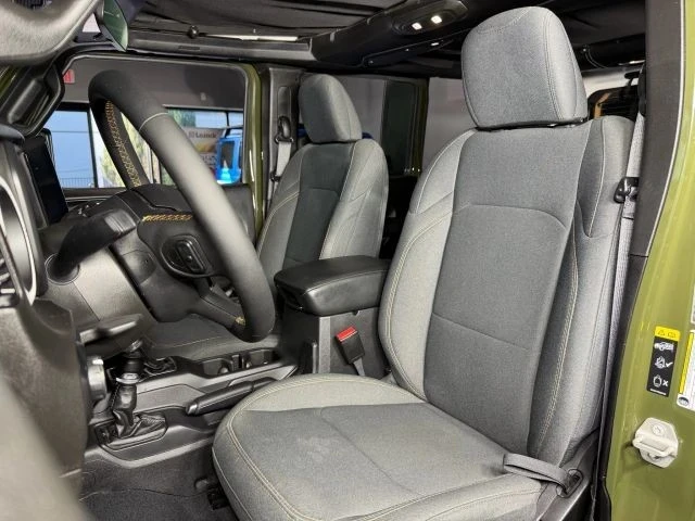 2024 Jeep JL Wrangler - Image 13 of 21