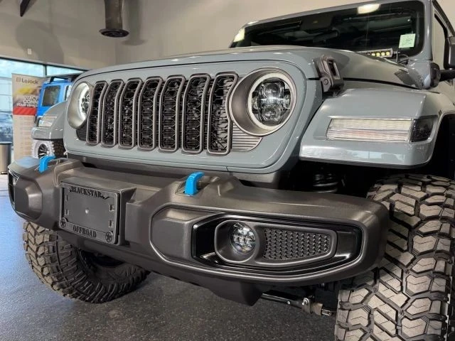 2024 Jeep JL Wrangler - Image 4 of 21