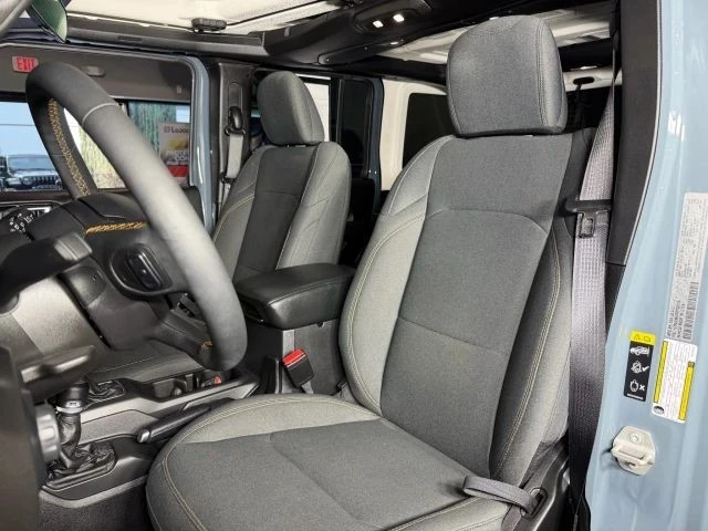 2024 Jeep JL Wrangler - Image 13 of 21
