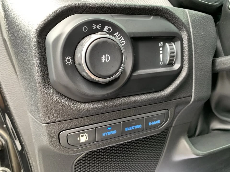 2024 Jeep JL Wrangler - Image 16 of 20