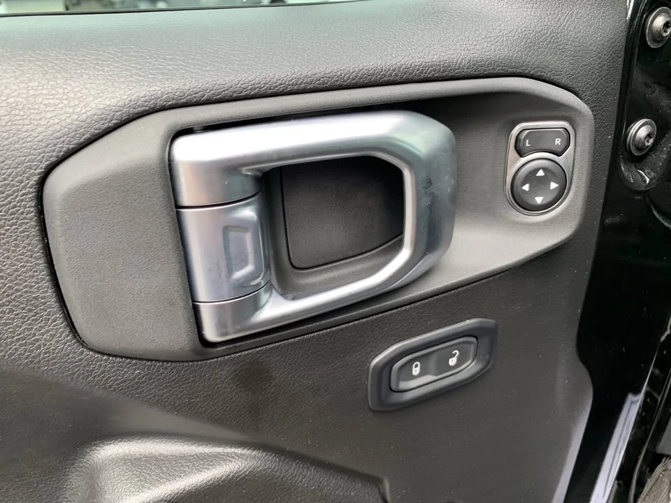 2024 Jeep JL Wrangler - Image 12 of 20
