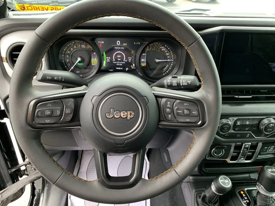 2024 Jeep JL Wrangler - Image 17 of 20