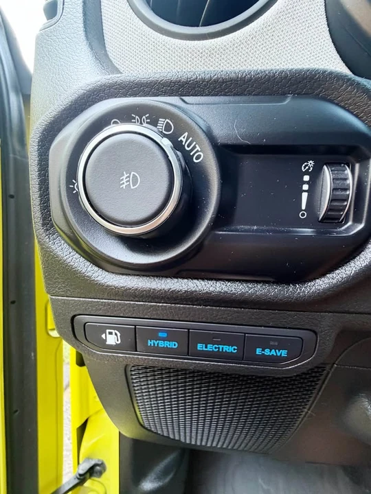 2024 Jeep JL Wrangler - Image 13 of 16