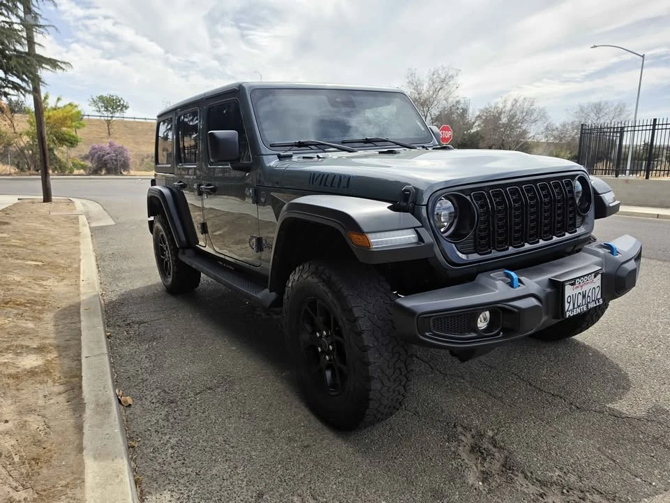 2024 Jeep JL Wrangler - Image 2 of 12