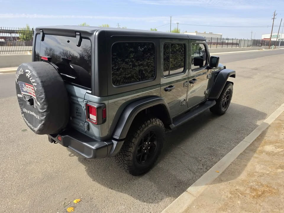 2024 Jeep JL Wrangler - Image 6 of 12