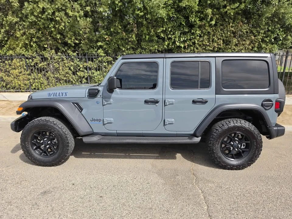 2024 Jeep JL Wrangler - Image 5 of 12