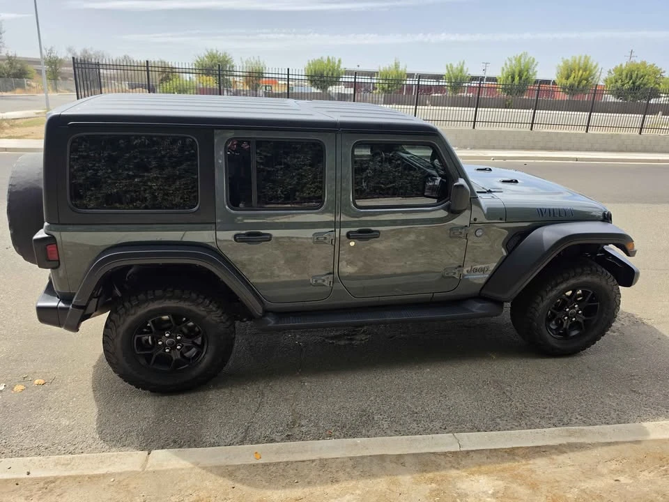 2024 Jeep JL Wrangler - Image 4 of 12