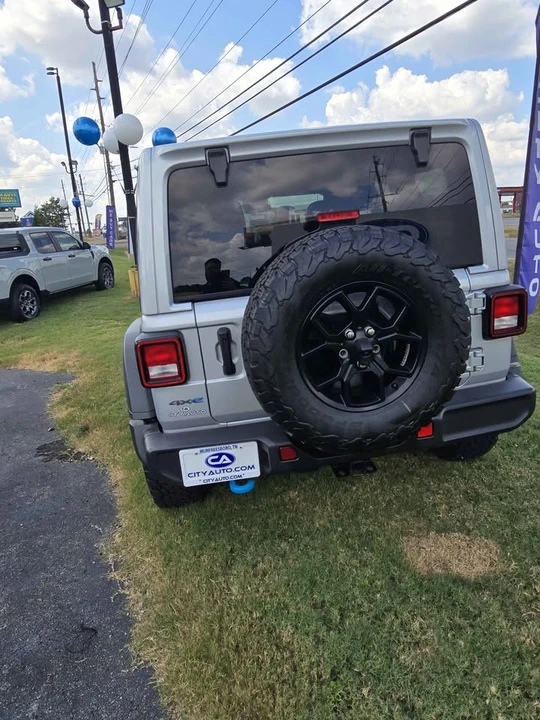 2024 Jeep JL Wrangler - Image 5 of 7