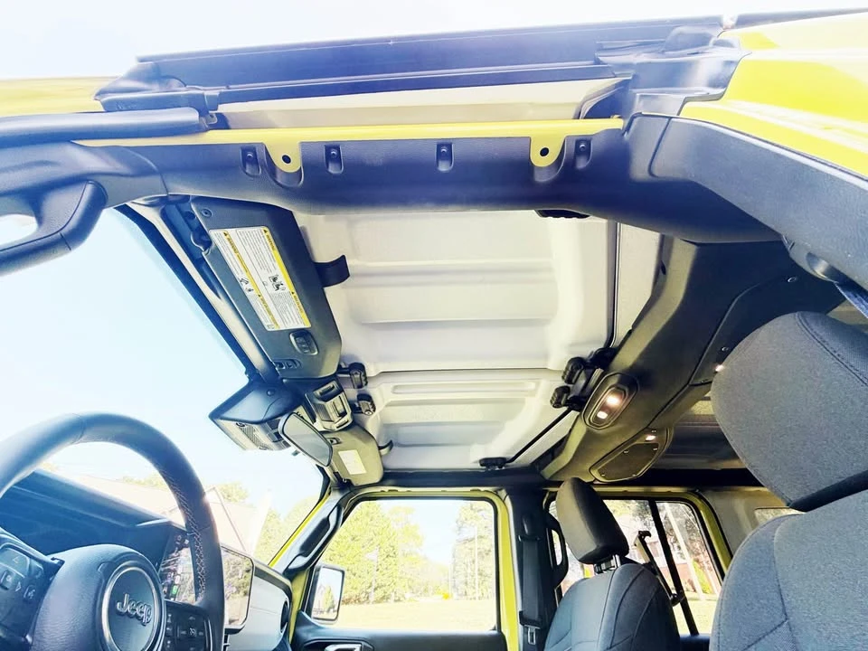 2024 Jeep JL Wrangler - Image 14 of 16