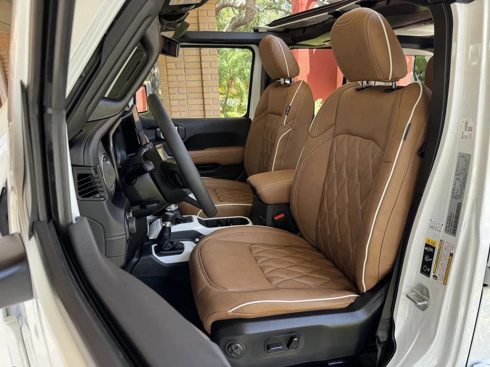 2024 Jeep JL Wrangler - Image 16 of 21