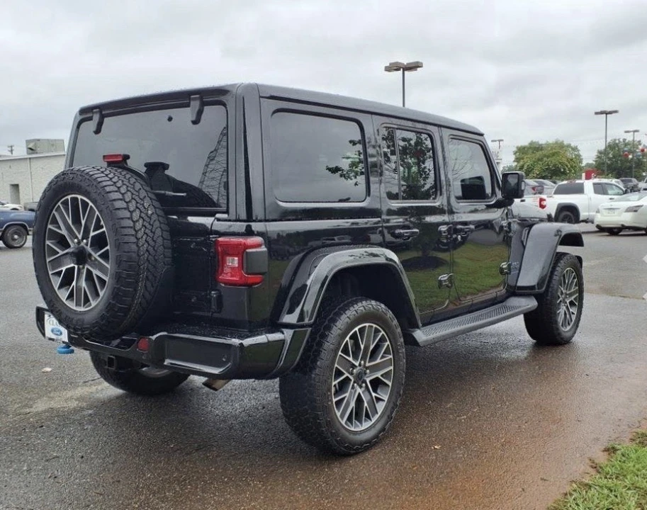2024 Jeep JL Wrangler - Image 3 of 24