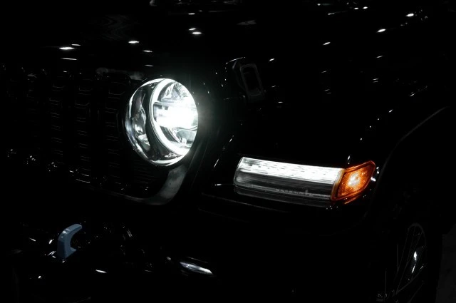 2024 Jeep JL Wrangler - Image 8 of 12