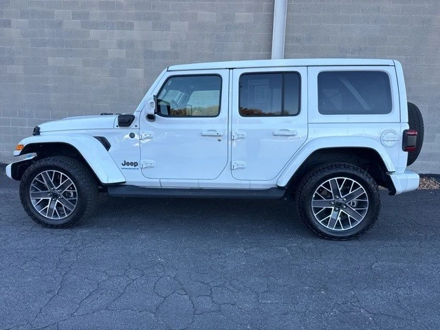 2024 Jeep JL Wrangler - Image 6 of 12
