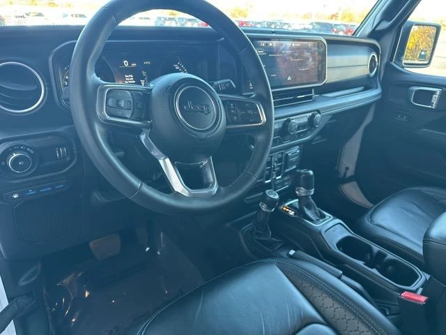 2024 Jeep JL Wrangler - Image 23 of 30