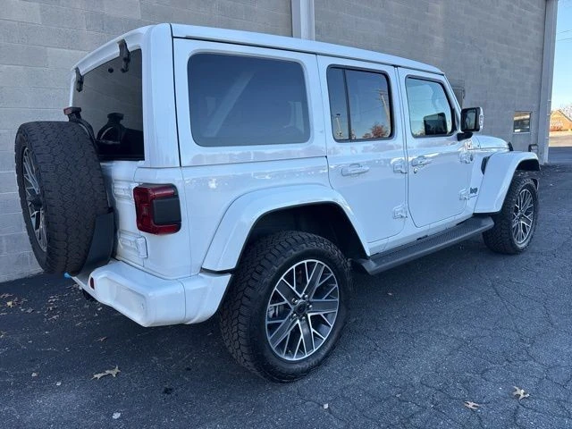 2024 Jeep JL Wrangler - Image 3 of 30