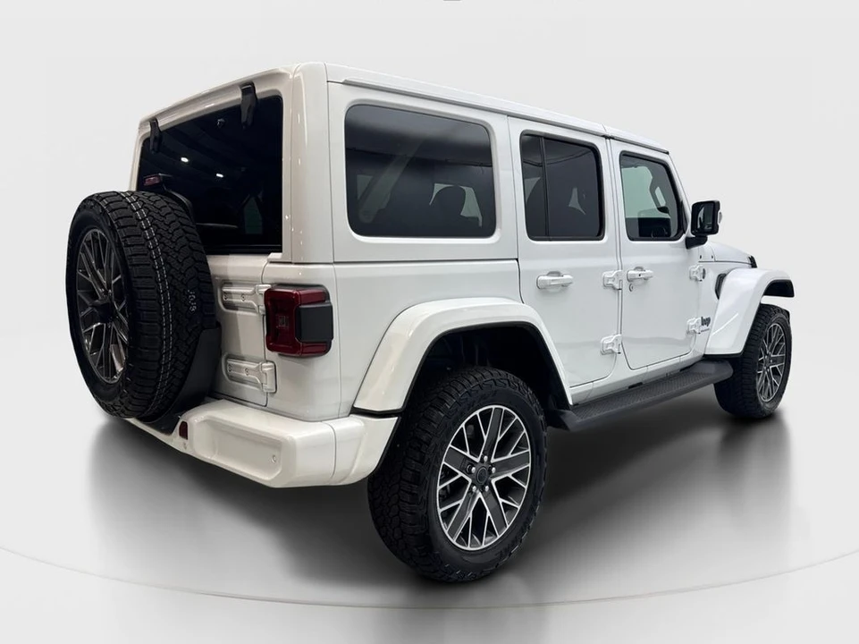 2024 Jeep JL Wrangler - Image 6 of 31