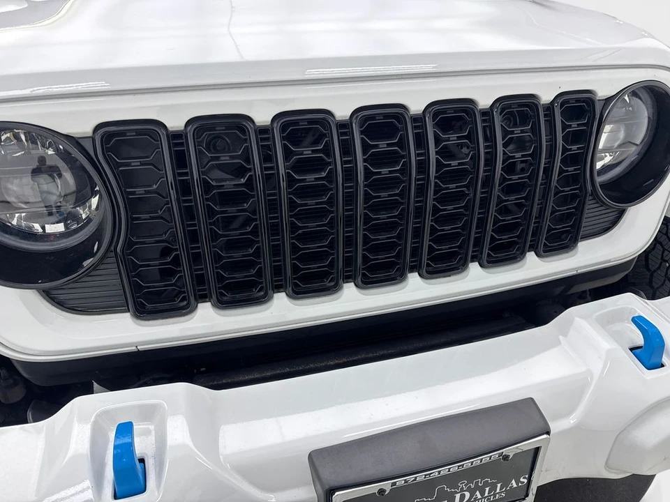 2024 Jeep JL Wrangler - Image 26 of 31