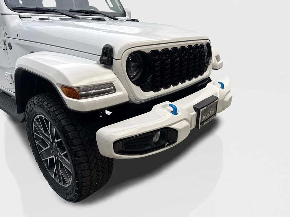 2024 Jeep JL Wrangler - Image 17 of 31