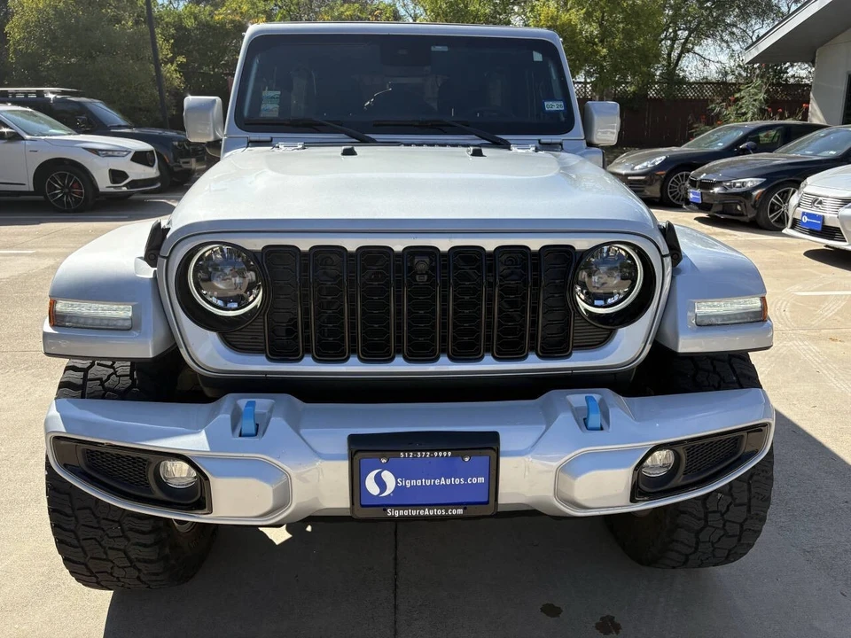 2024 Jeep JL Wrangler - Image 8 of 21