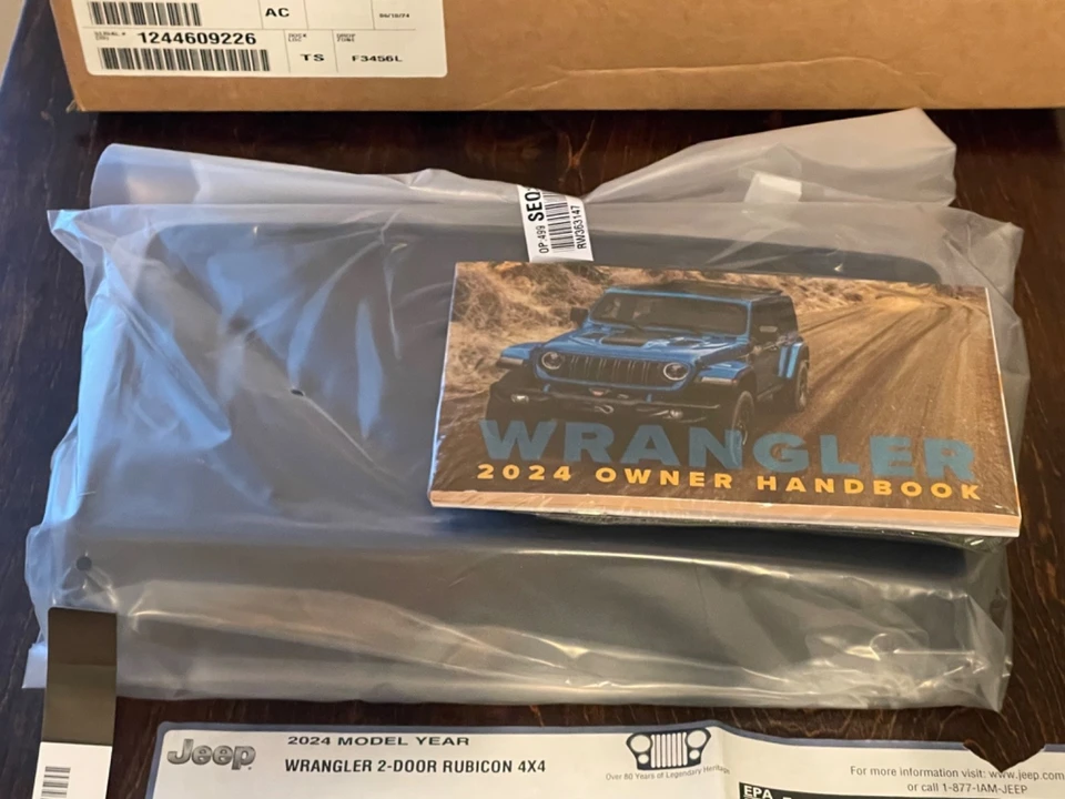2024 Jeep JL Wrangler - Image 9 of 21