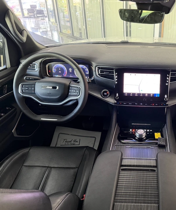 2024 Jeep JL Wrangler - Image 23 of 24
