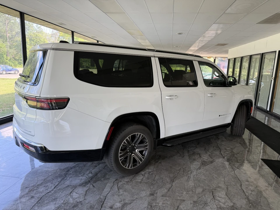 2024 Jeep JL Wrangler - Image 9 of 24
