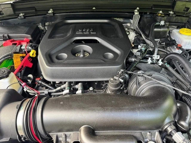 2024 Jeep JL Wrangler - Image 11 of 30